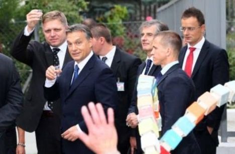 Orbán Viktor - Robert Fico találkozó - Pilisszentkereszt (oSlovMa.hu) 1