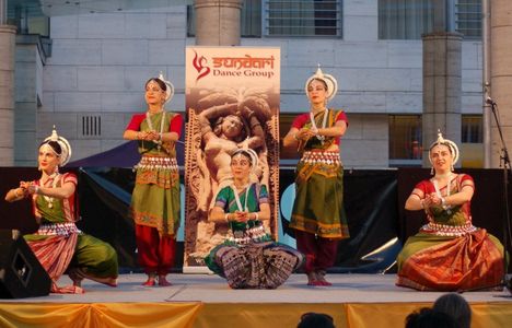 Indiai tánc show a Debreceni Virágkarneváli héten