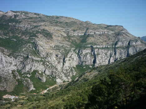 montenegró 4