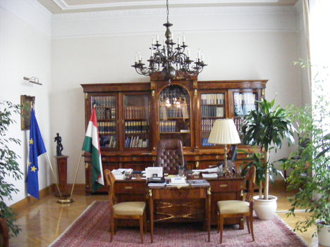 Külügyminisztérium 17