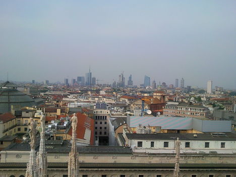 Milánó 56