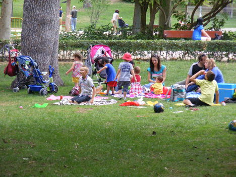 Családi piknik, Retiro-park