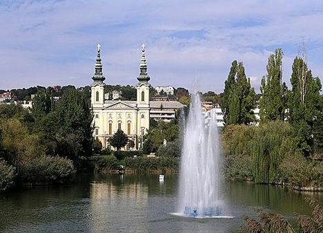 Feneketlen-tó