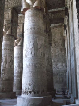 Hathor dendarai temploma