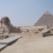Szfinx Khephrén piramisa előtt