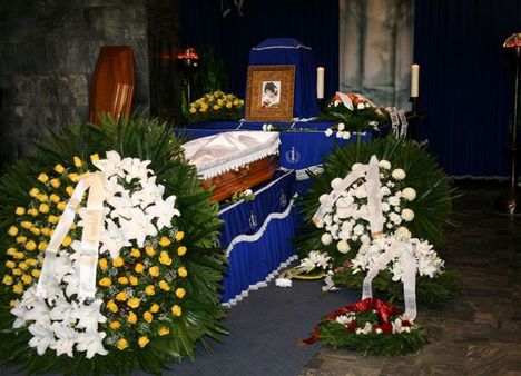 Kovács Apollónia-A Magyar Nóta Királynöjének temetése 13