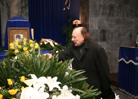 Kovács Apollónia-A Magyar Nóta Királynöjének temetése 15