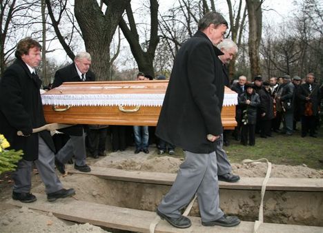 Kovács Apollónia-A Magyar Nóta Királynöjének temetése 23