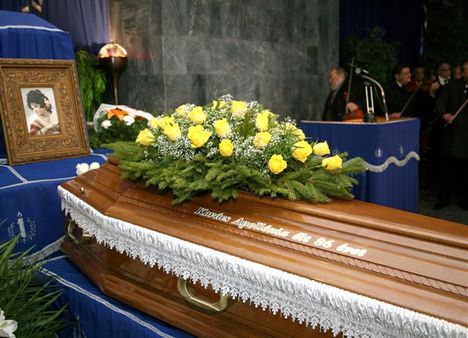 Kovács Apollónia-A Magyar Nóta Királynöjének temetése 34