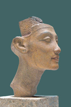 Nofertiti