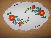 kalocsa-embroidery-doilies-c-b6-2