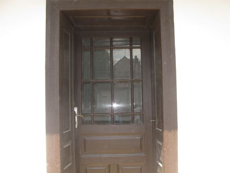 Falumúzeum, bejárati ajtó