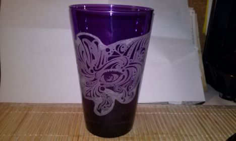 lila pohár