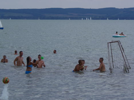 A Balatonnál... 5