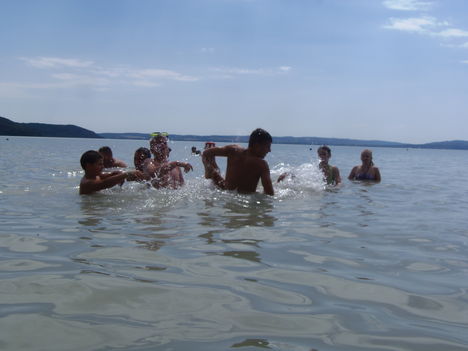 A Balatonnál... 6
