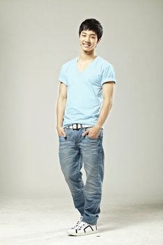 Gi Kwang1