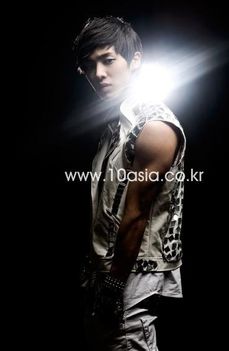 Gi Kwang38