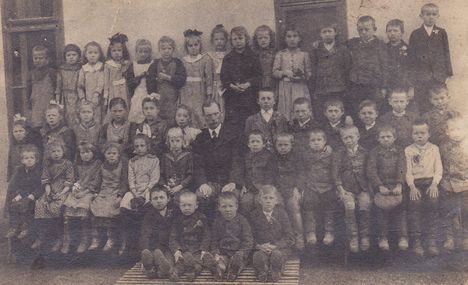 Sopronnémeti iskolások 1919-ből