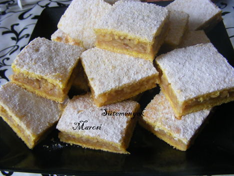 Almás -diós linzer