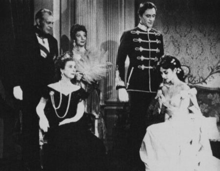 MAYERLING Audrey Hepburnnel (2)