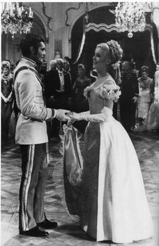 Mayerling Omar Sharif-al (19)