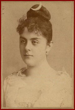 Vetsera Mária (8)