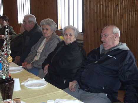 2013-03-07 nyugdíjas nőnap 004