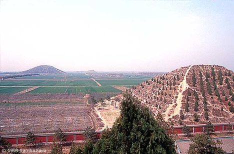 Nyugat-kínai piramisok