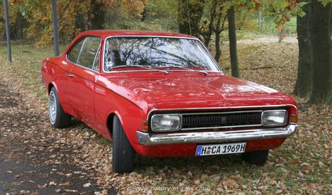 1967-commodore-a-coupe-13