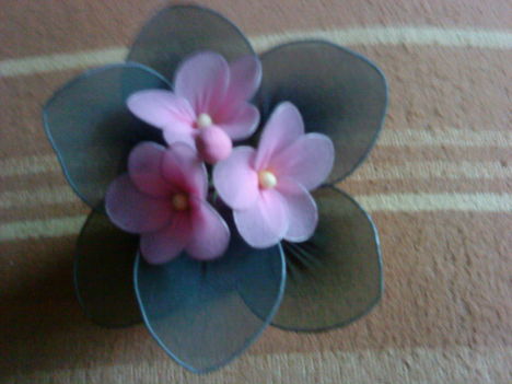harisnyaviragok-nylon flower 16