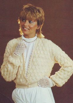 Levélmintás női pulóver