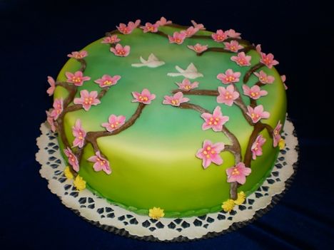 Cseresznyevirágos torta