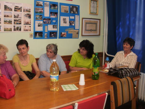 KÖZGYŰLÉS2013 009
