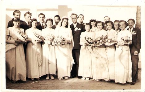 Vitéz Erzsébet és Lendvai Lajos esküvői képe