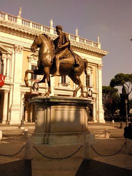 Capitolium- Marcus Aurelius császár lovas szobra