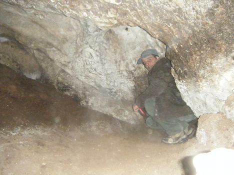 Barlanglakó