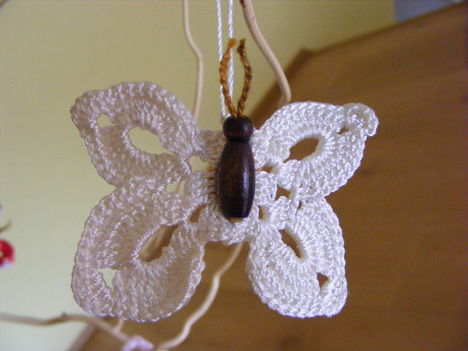 fehér pillangó