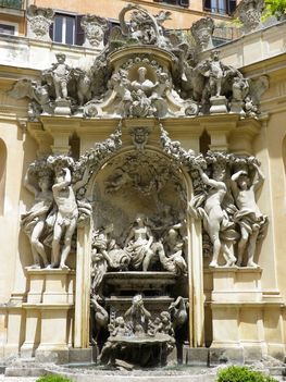 Palazzo Borghese-001