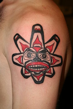 Tetoválás 10 Tetkó Maja napisten szimbolum