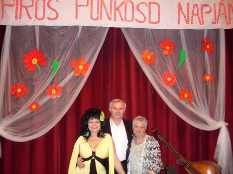 Nóta Gála "Piros Pünkösd Napján..." Újpesten 