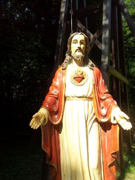 Jézus Szíve szobor