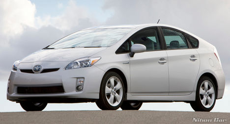 TOYOTA_PRIUS_001