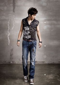 Doo Joon 29