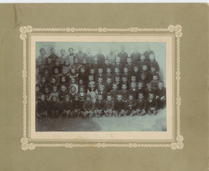 Gönyűi gyerekek 1903-ban