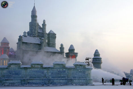 HARBIN INTERNATIONAL ICE FESTIVAL 2011 8