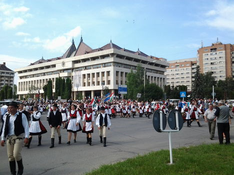 Ezer Székelyz Leány Napja 2013 037