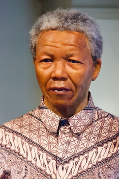 Nelson Mandela a kórházban ünnepel..A Nobel-díjas dél-afrikai politikus 