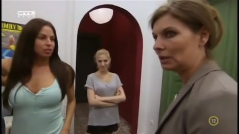 rita,zsófi és anyja