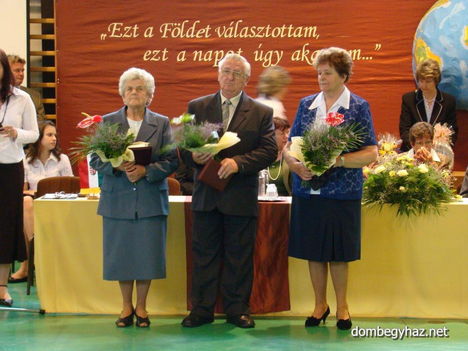 Aranydiplomás dombegyházi tanárok 2008-ban!