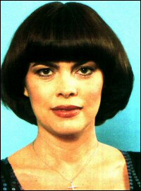 Mireille-Mathieu_29387_15460_35238